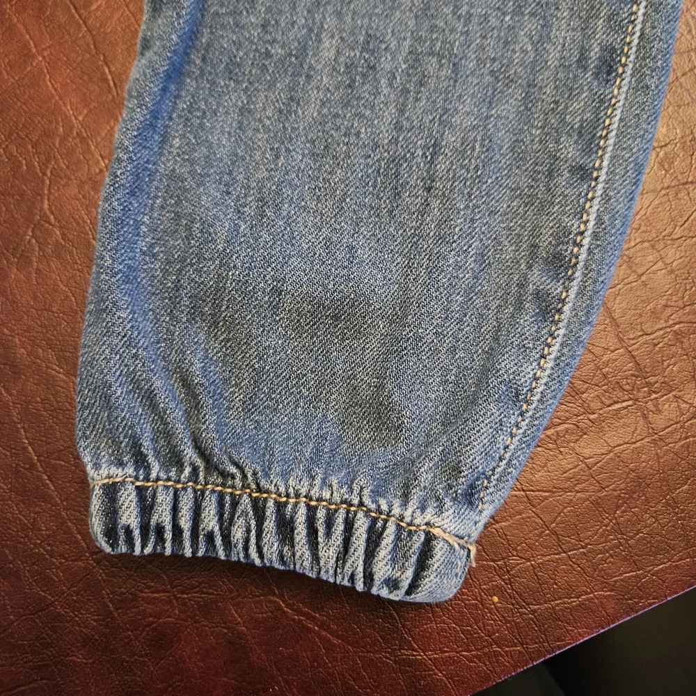 The Children's Place Girl's Sz 6 Blue Denim Jogger Jeans